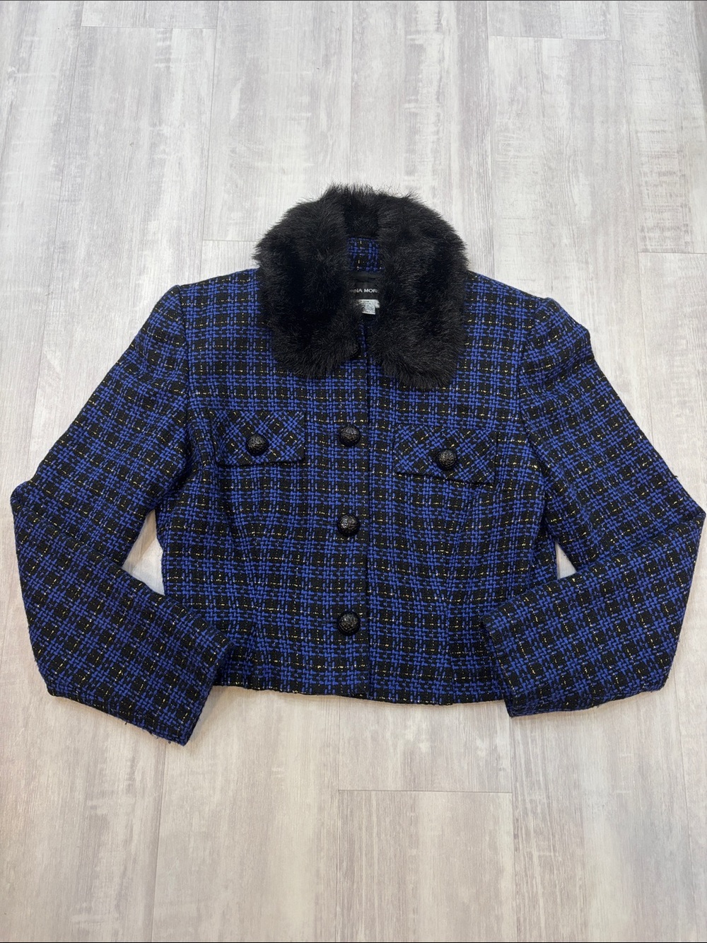 Donna Morgan Blue and Black Plaid Tweed Cropped Blazer with Faux Fur Collar